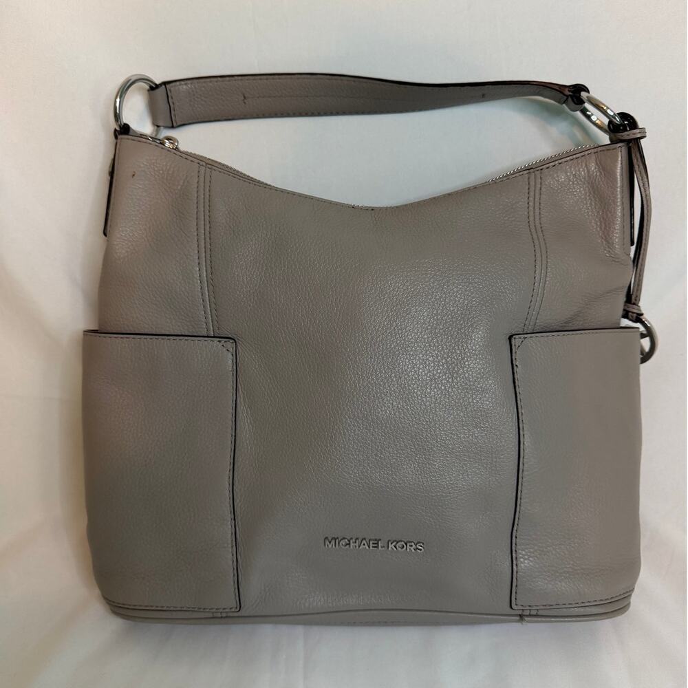 Michael Kors Anita Large Shoulder‎ Bag Pearl Gray Pebbled Leather Hobo